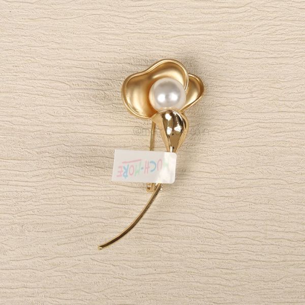Designer Rose Stick Brooch Pin In Gold Polish