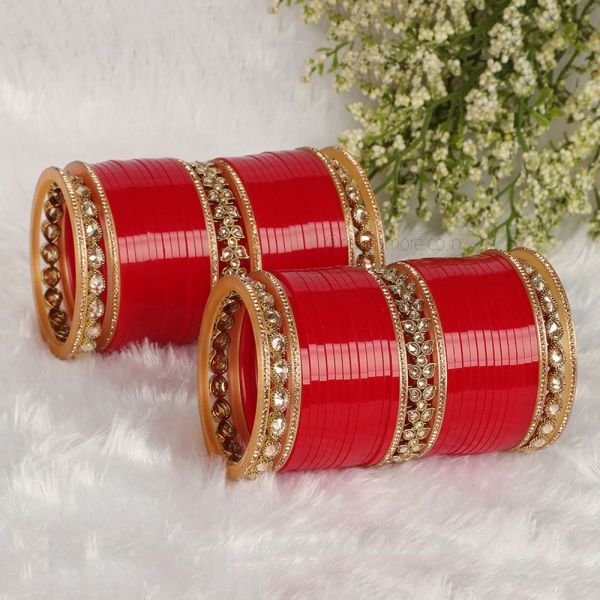 Red Chura With Antique Gold Tone Bangles 