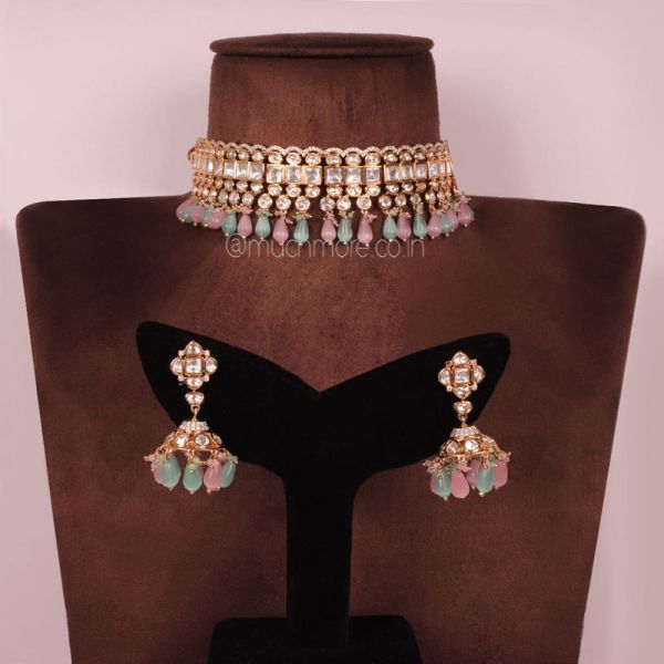 Pastel Dropslets Sleek Kundan Choker Necklace With Earrings