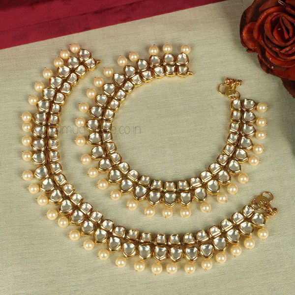 Gold Polish Simple Uncut Kundan With Pearls Anklets