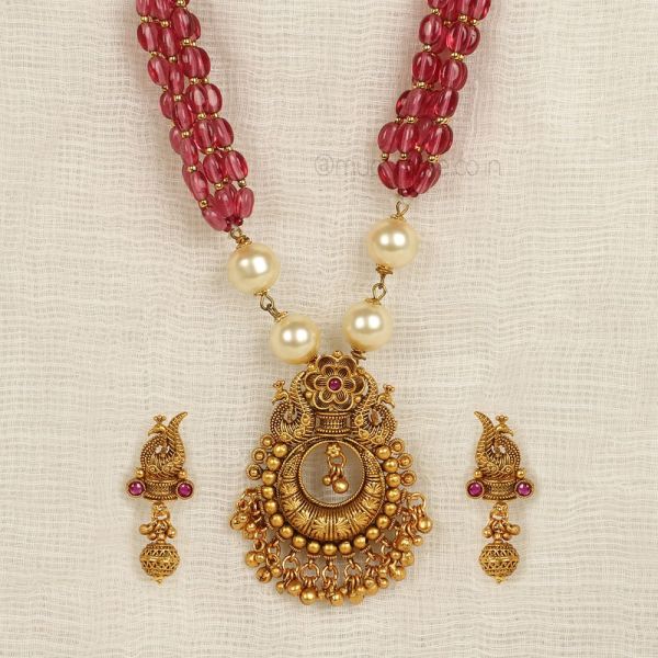 Traditional Look Gold Polish Pendant Set By Much More