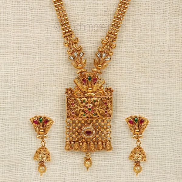 Copper Based Traditional Pendant Set by Much More