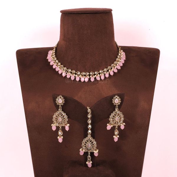 Baby Pink Ligh Necklace Set And Earrings