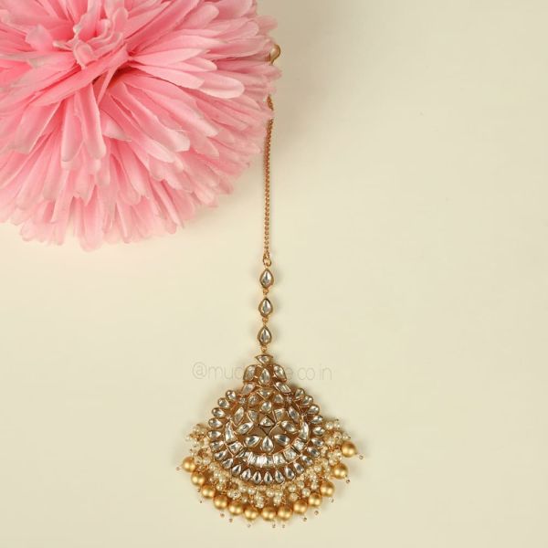 Big Size Kundan Studded Gold Beads Maang Tikka