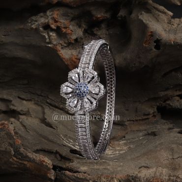 Designer Kada Style Bracelet Studded With Blue Diamonds 