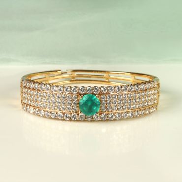 Green Diamond & Gold Bracelet Designs For Girls