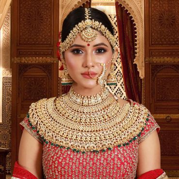 Beautiful Heavy Bridal Necklaces With Kundan