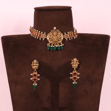 Temple Work Emerald Green Drop With Ruby Choker Set