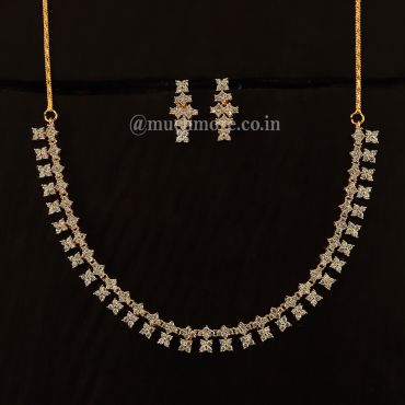 Simple And Unique Gold Polish Diamond Set For Women