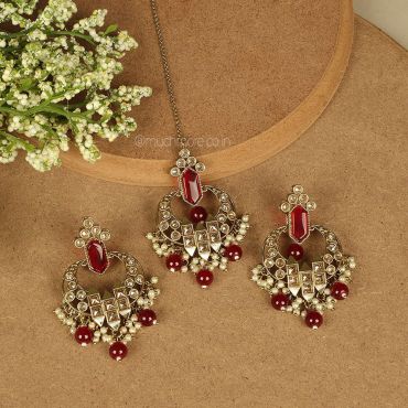 Buy At Best Price Jewellery Earrings Set With Tikka