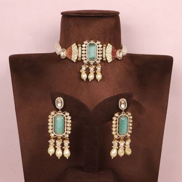 Buy At Best Price Kundan Opal Choker Set