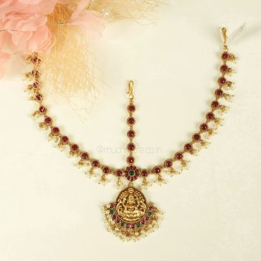 Gold Plated Ruby Green temple Look Mathpatti