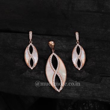 Latest Daily Wear Pendant Set Jewellery Mother Of pearl Pendant