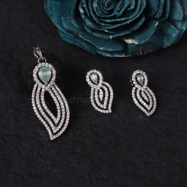Mint Green Diamond Pendant Set With Out Chain